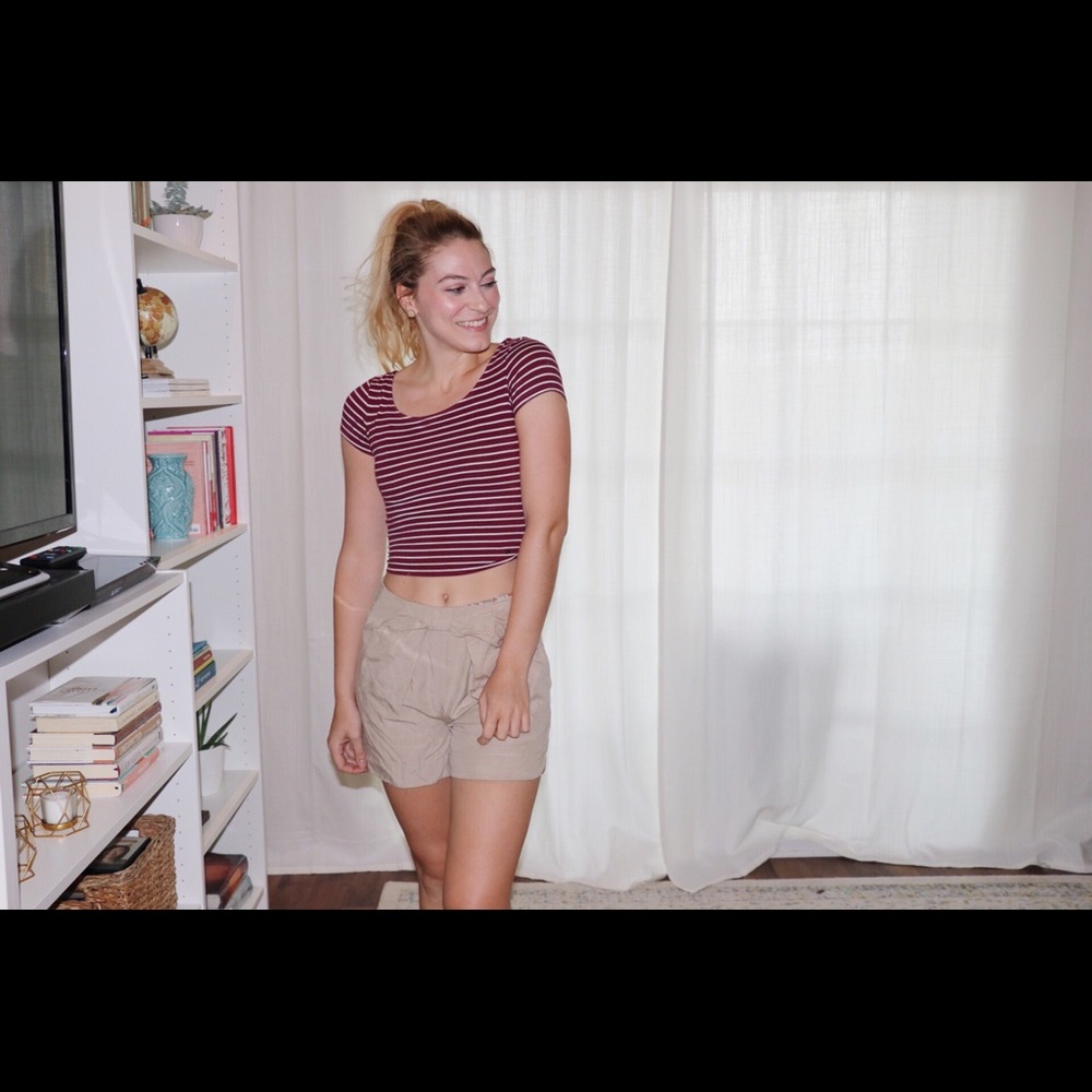 Anthropologie Bow shorts